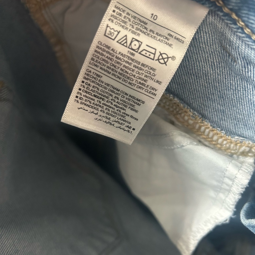 Old Navy Light Blue Women's Skinny Mid-Rise Jeans - Picture 5 of 5